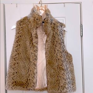 Fur vest